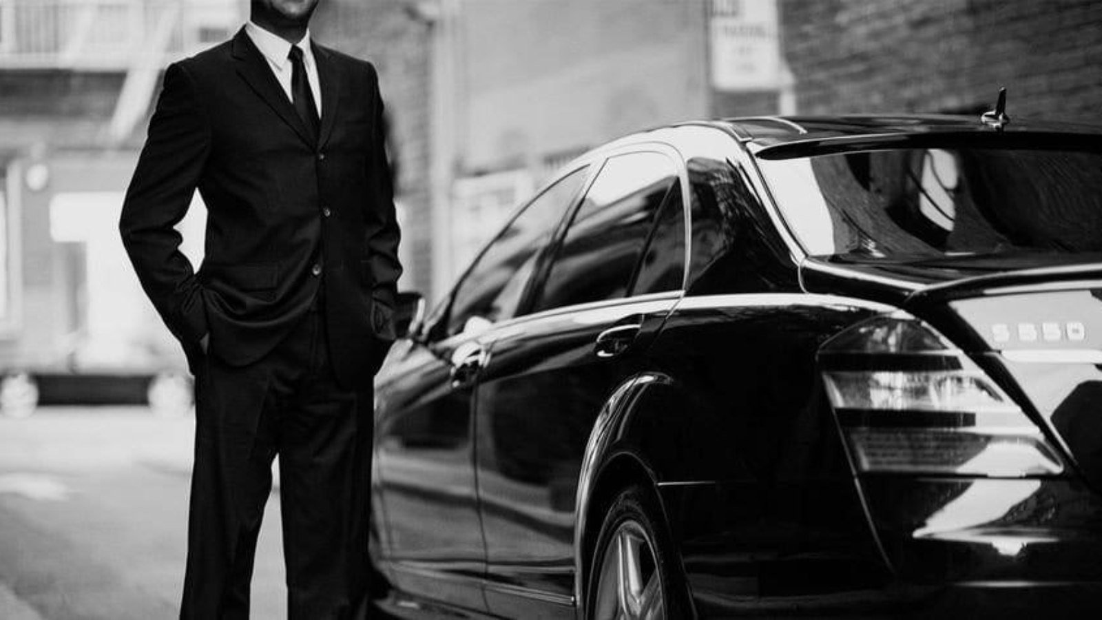chauffeur-uber-vtc-compressed