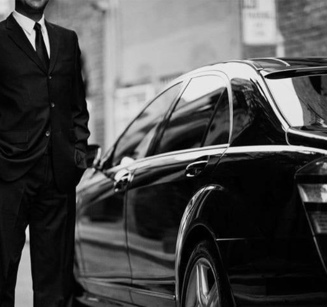 chauffeur-uber-vtc-compressed